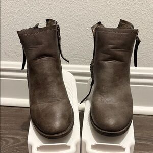 Very G Taupe Ankle Booties